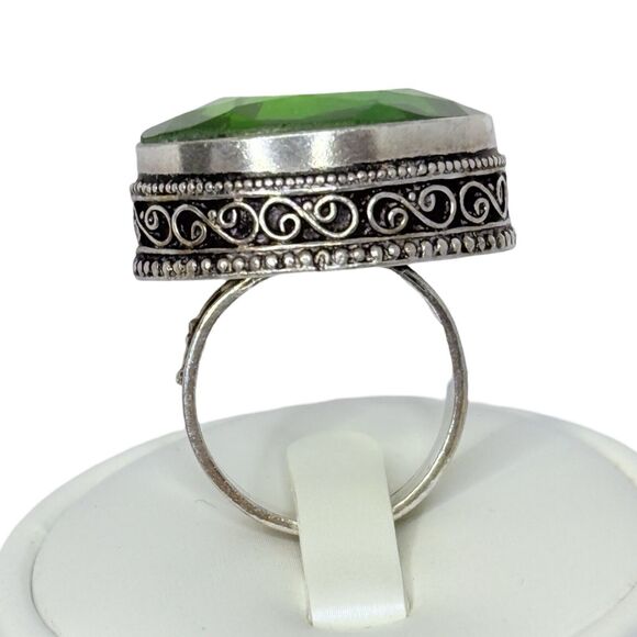 925 Sterling Silver Green Crystal Large Statement Ring Sz 8.5 Turkish Ethnic - Picture 15 of 16